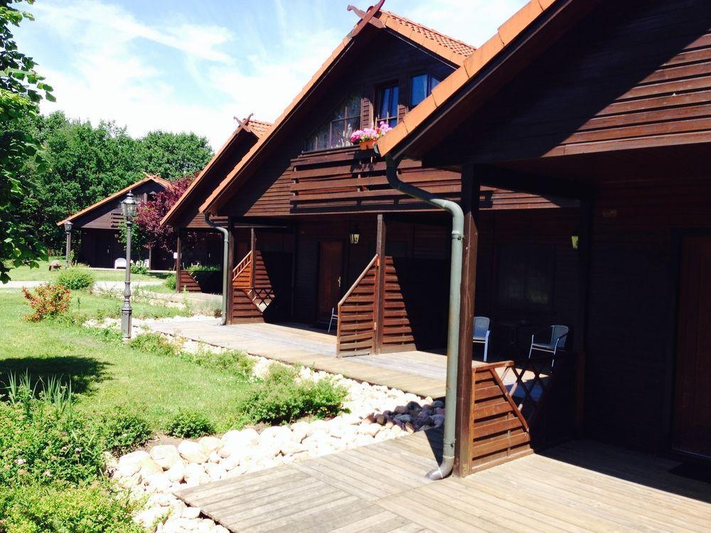 Hotel & Restaurant Zur Spreewaelderin Golssen Exterior foto