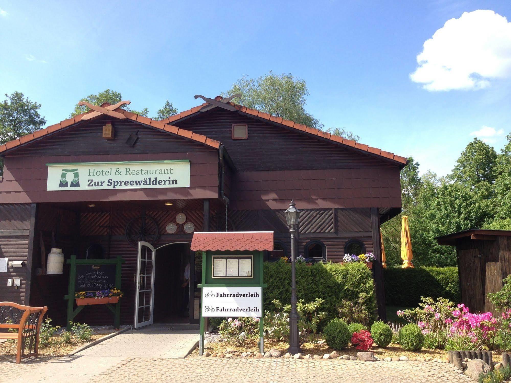 Hotel & Restaurant Zur Spreewaelderin Golssen Exterior foto